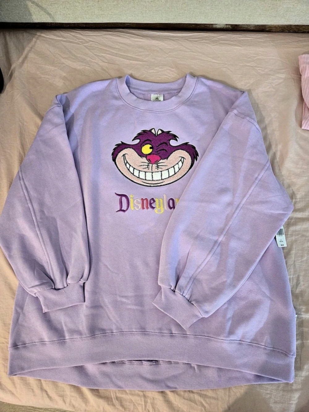 Disney Disneyland Cheshire Cat Character Sweatshirt Medium Purple